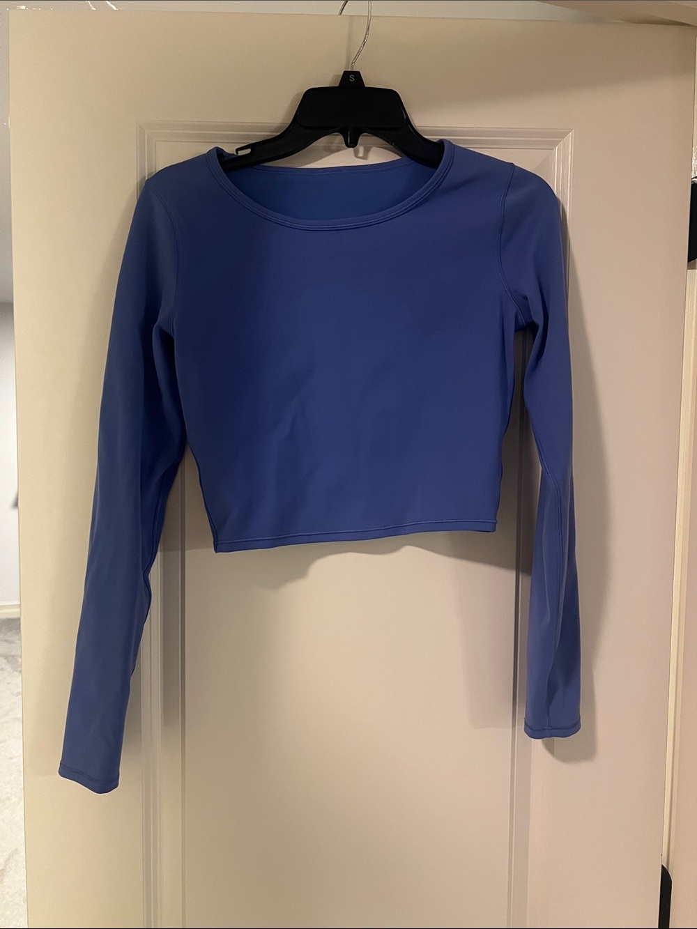 lululemon athletica Long Sleeve Crop Top in Periwinkle